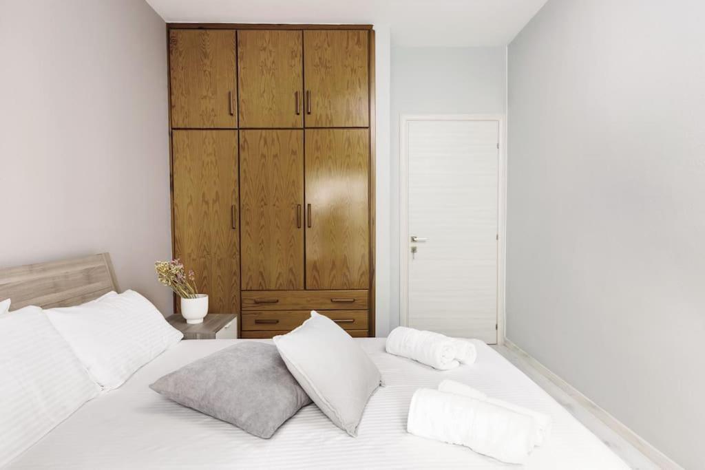Casa Navarino - Premium Apartment In The City Centre テッサロニキ エクステリア 写真